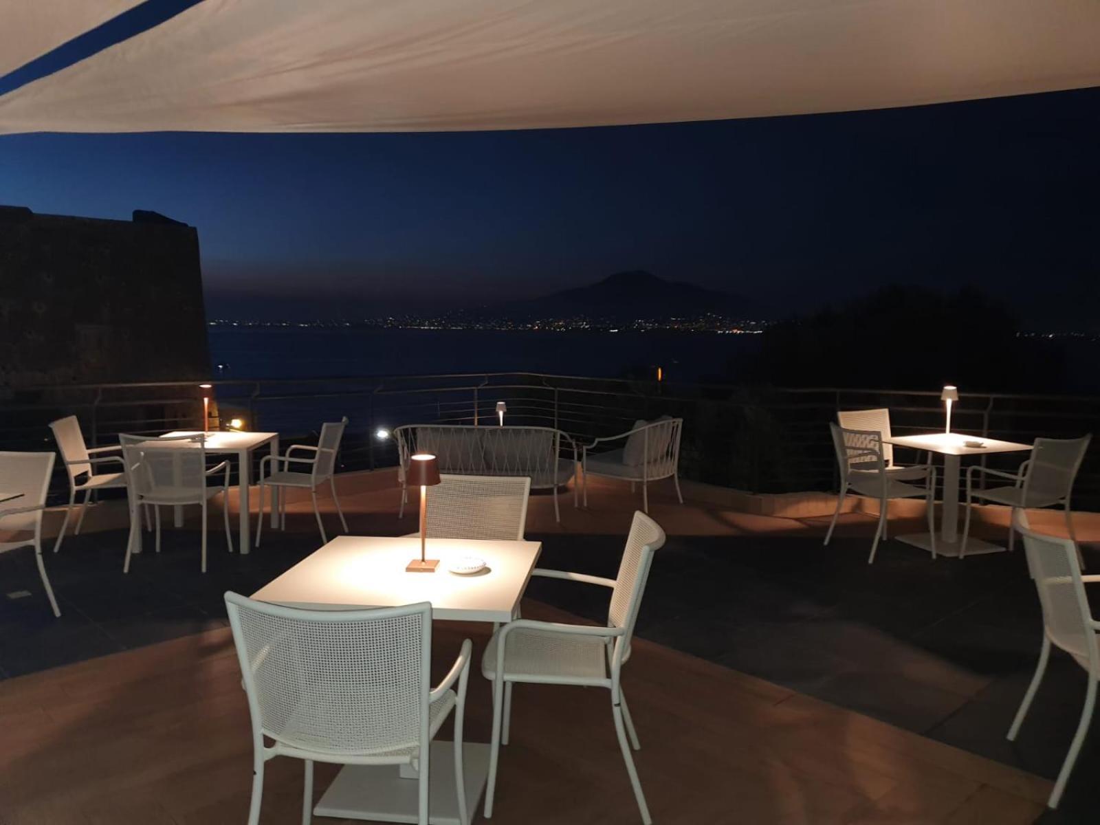 Eden Bleu Hotel Вико Екуензе Екстериор снимка