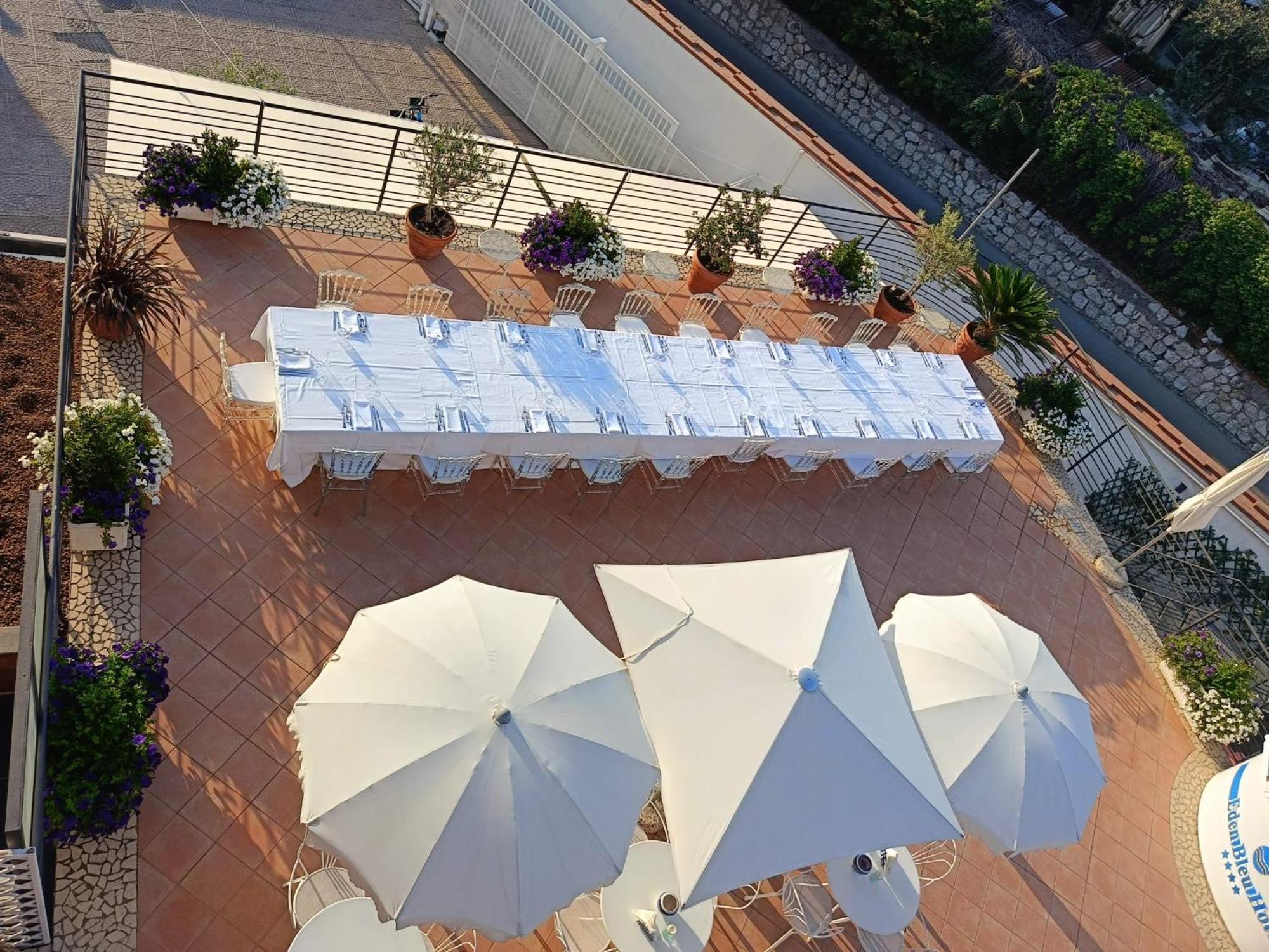 Eden Bleu Hotel Вико Екуензе Екстериор снимка