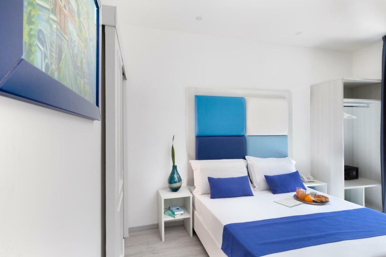 Eden Bleu Hotel Вико Екуензе Екстериор снимка